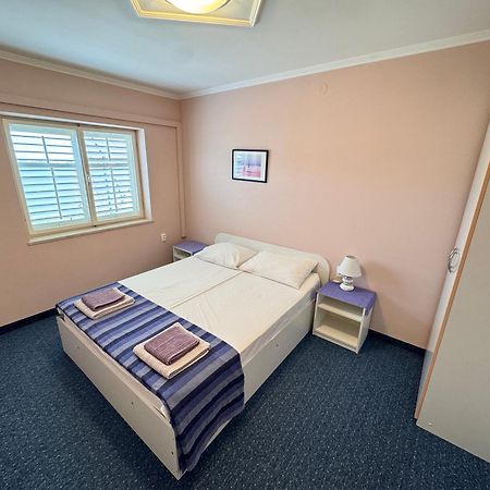 Antonio Apartments トロギール エクステリア 写真
