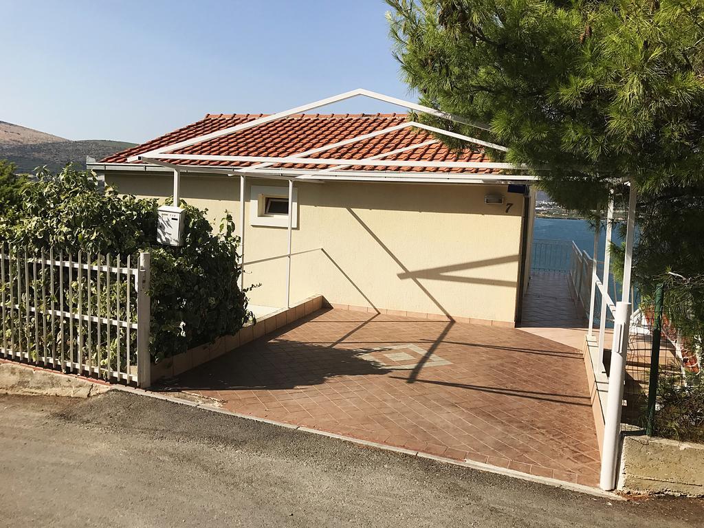 Antonio Apartments トロギール エクステリア 写真